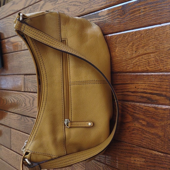 Tignanello Hand bag in mustard - Picture 5 of 9